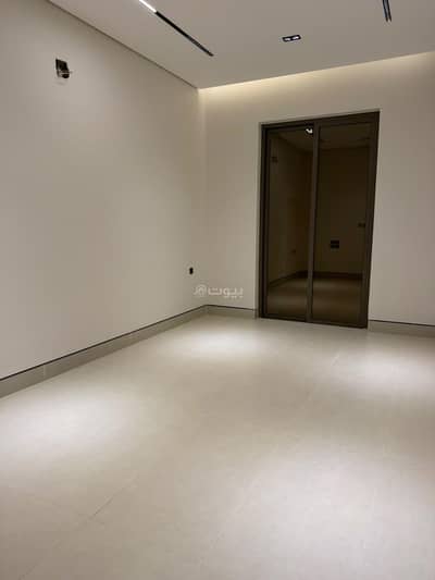 3 Bedroom Floor for Sale in East Riyadh, Riyadh - Role for sale in Alrwaabi district 3 Bedroom Floor for Sale in East Riyadh, Riyadh - Role for sale in Alrwaabi district