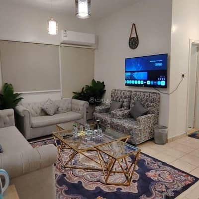 3 Bedroom Apartment for Rent in West Riyadh, Riyadh - Ground floor apartment consisting of 3 bedrooms and 7 living rooms