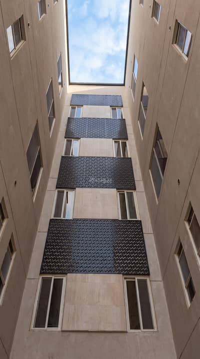 4 Bedroom Flat for Sale in Kuday, Makkah - A four-bedroom apartment for sale in Al-Hijra, Mecca