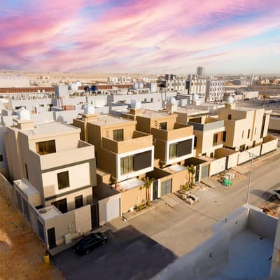 6 Bedroom Villa for Rent in North Riyadh, Riyadh - Villa for rent on Ibn Abi Adhiba Street, Al-Qirwan Neighborhood, Riyadh City, Riyadh Region