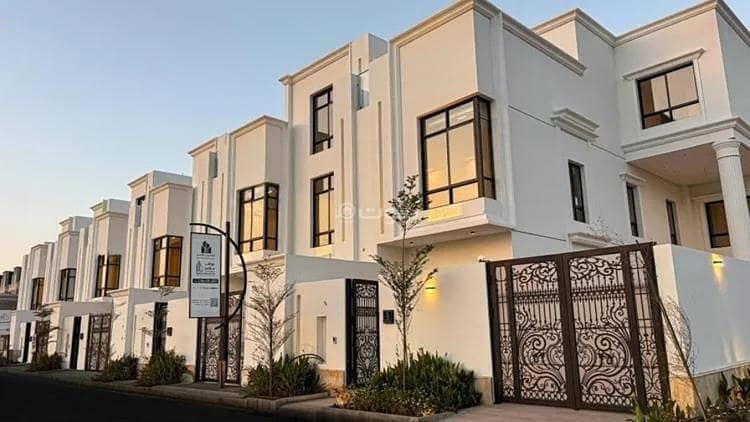 فيلا للبيع في شارع قتيبة ابن سعيد, حي وادي مذينب, مدينة المدينة المنورة فيلا للبيع في شارع قتيبة ابن سعيد, حي وادي مذينب, مدينة المدينة المنورة