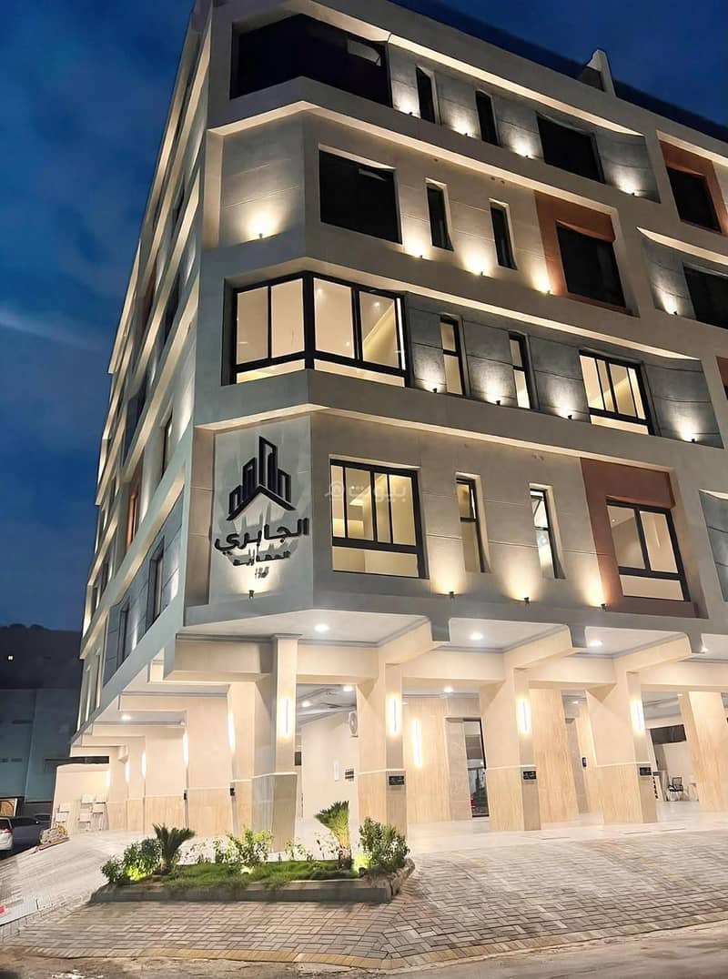 New penthouse apartment for sale, luxurious with a distinctive view of the Glass Tower, King Abdulaziz Road New penthouse apartment for sale, luxurious with a distinctive view of the Glass Tower, King Abdulaziz Road