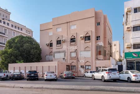 10+ Beds Residential Building for Sale in North Jeddah, Jeddah - Building for sale in Al-Safa, Jeddah 10+ Beds Residential Building for Sale in North Jeddah, Jeddah - Building for sale in Al-Safa, Jeddah