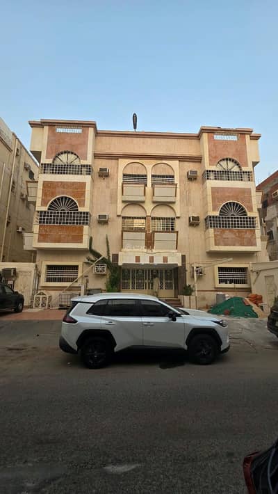 3 Bedroom Apartment for Rent in North Jeddah, Jeddah - 3-bedroom apartment for rent in Al Safa, Jeddah 3 Bedroom Apartment for Rent in North Jeddah, Jeddah - 3-bedroom apartment for rent in Al Safa, Jeddah