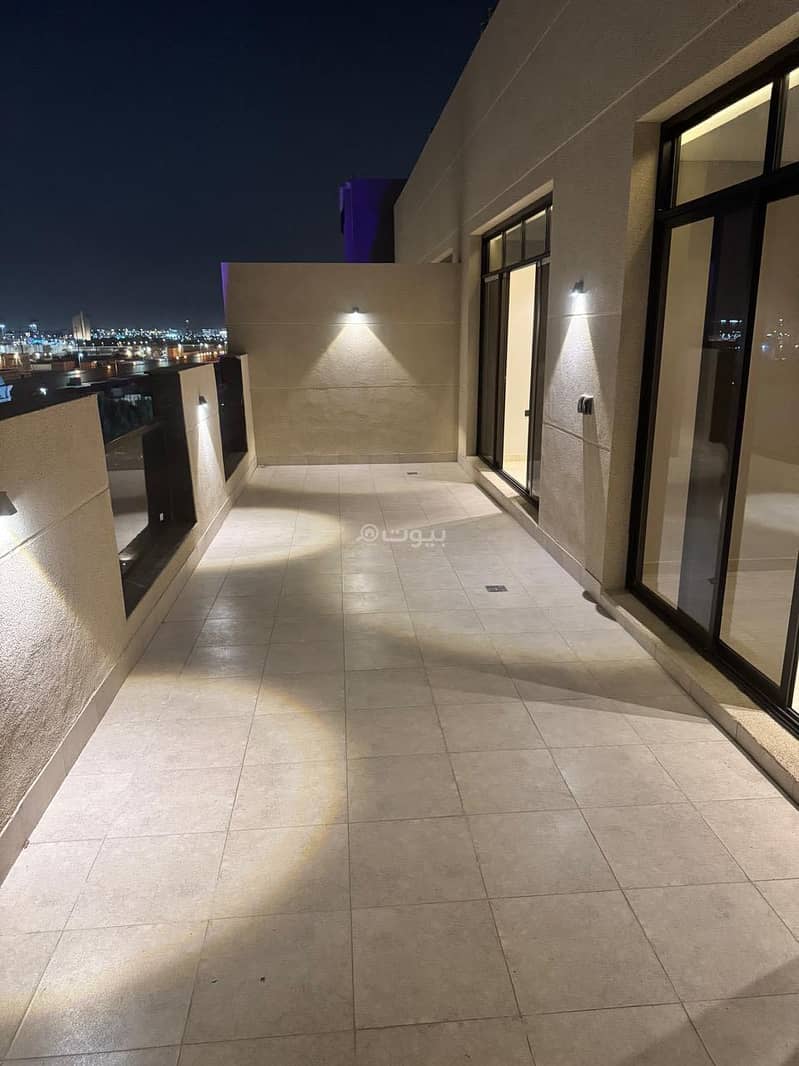 Rooftop annex with 5 rooms, Al-Safa neighborhood, distinctive finish, for sale Rooftop annex with 5 rooms, Al-Safa neighborhood, distinctive finish, for sale