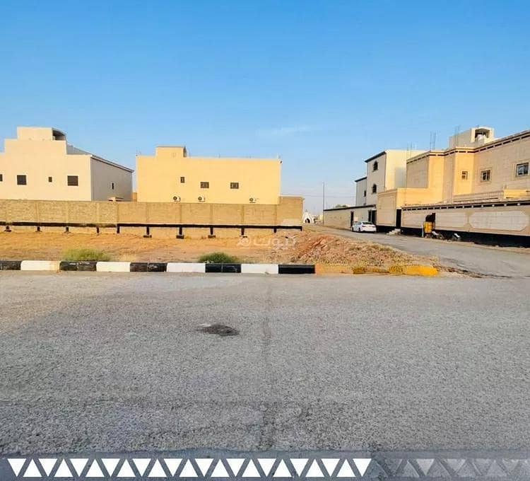 Land for sale on Al Saraya Street, Al Qadisiyyah District, Al Bukayriyah City. Land for sale on Al Saraya Street, Al Qadisiyyah District, Al Bukayriyah City.
