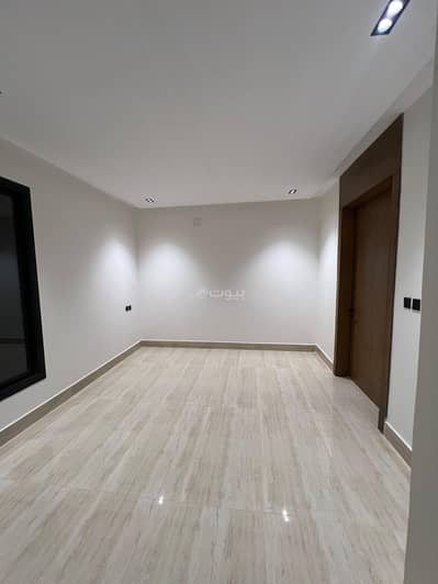 3 Bedroom Floor for Sale in South Riyadh, Riyadh - For sale in Al-Akaz District 3 Bedroom Floor for Sale in South Riyadh, Riyadh - For sale in Al-Akaz District