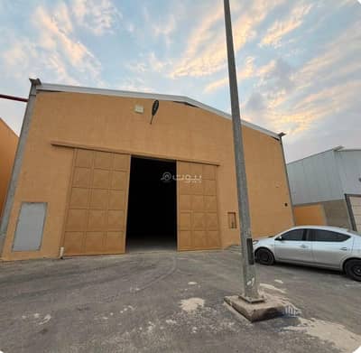 Warehouse for Rent in South Riyadh, Riyadh - Warehouse for rent - Tayyba - with an area of 976 square meters Warehouse for Rent in South Riyadh, Riyadh - Warehouse for rent - Tayyba - with an area of 976 square meters
