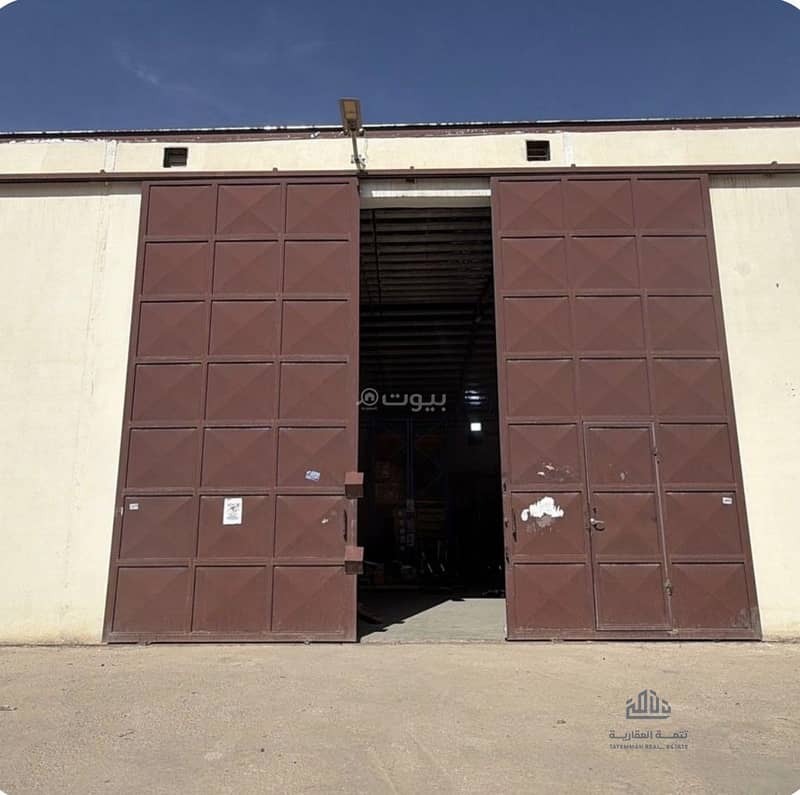 Rental warehouse - Al-Sili - with an area of 710 square meters Rental warehouse - Al-Sili - with an area of 710 square meters