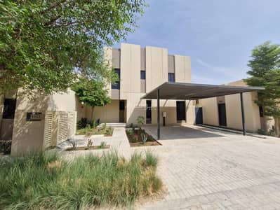 4 Bedroom Villa for Sale in Sidra, Riyadh - Luxurious villa for sale in Sudra - Roshan neighborhood 4 Bedroom Villa for Sale in Sidra, Riyadh - Luxurious villa for sale in Sudra - Roshan neighborhood