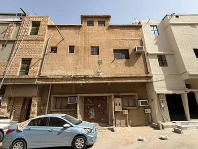 5 Bedroom Villa for Sale in West Riyadh, Riyadh - House for sale in East Amman 5 Bedroom Villa for Sale in West Riyadh, Riyadh - House for sale in East Amman