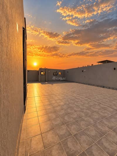 2 Bedroom Apartment for Sale in Al Mohamdya, Makkah - 280 m2 annex in Al-Shuqiyah, apartment 140 and private roof 140 m2 for sale