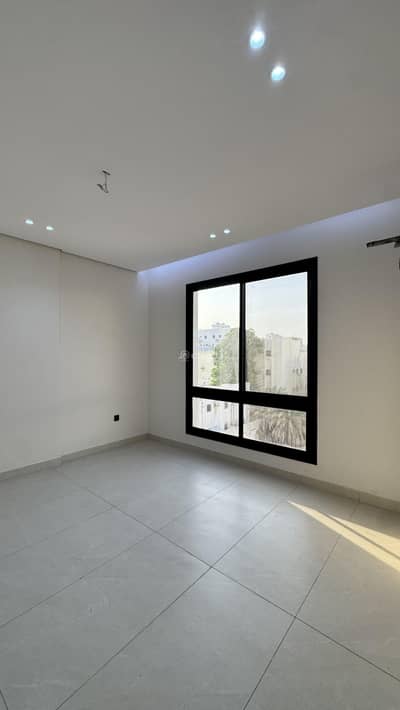 5 Bedroom Apartment for Sale in North Jeddah, Jeddah - 5-bedroom apartment for sale in Al-Nuzha, Jeddah