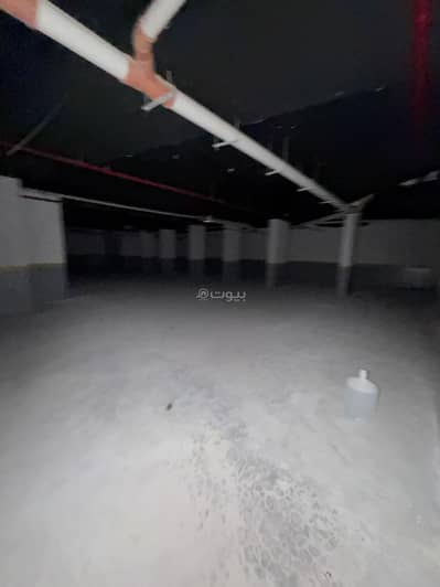عمارة سكنية للبيع في غرب الرياض، الرياض - مبنى مكون من 14 شقة كل شقة مكونه من 3 غرف نوم و صاله ومجلس و3 دورات مياه و4 محلات تجاريه مساحه 900 متر البيع على 11 مليون قابل للتفاوض عمارة سكنية للبيع في غرب الرياض، الرياض - مبنى مكون من 14 شقة كل شقة مكونه من 3 غرف نوم و صاله ومجلس و3 دورات مياه و4 محلات تجاريه مساحه 900 متر البيع على 11 مليون قابل للتفاوض