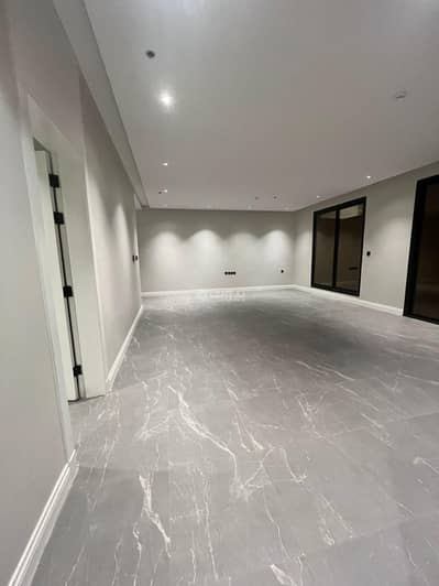 3 Bedroom Flat for Rent in East Riyadh, Riyadh - 3-bedroom apartment for rent in Albub? Wait, the city: 'اشبيليا' in الرياض is likely 'Sevilla' in Riyadh? This seems inconsistent. The correct rendering: '3-bedroom apartment for rent in Ashbiliya, Riyadh'. 3 Bedroom Flat for Rent in East Riyadh, Riyadh - 3-bedroom apartment for rent in Albub? Wait, the city: 'اشبيليا' in الرياض is likely 'Sevilla' in Riyadh? This seems inconsistent. The correct rendering: '3-bedroom apartment for rent in Ashbiliya, Riyadh'.
