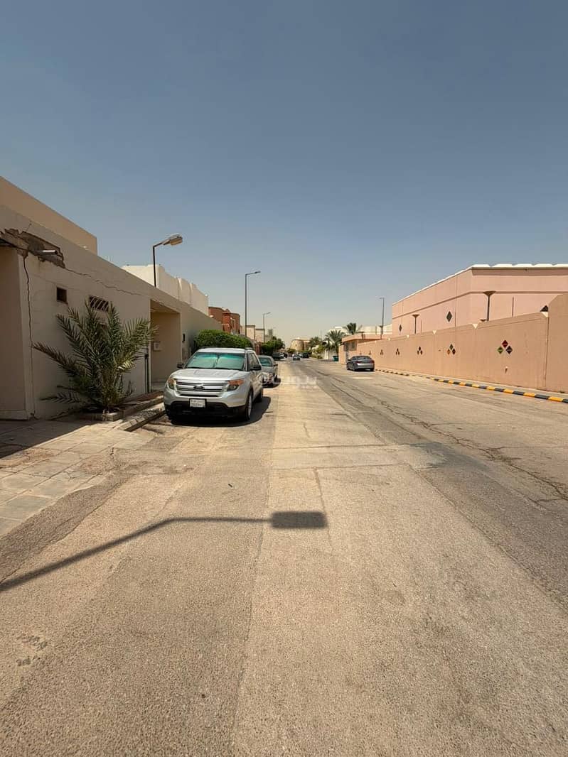للبيع فيلا في موقع مميز في حي الريان مدينة الرياض للبيع فيلا في موقع مميز في حي الريان مدينة الرياض
