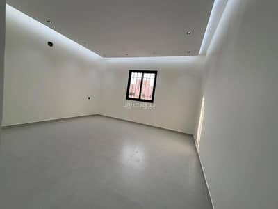 3 Bedroom Floor for Sale in South Riyadh, Riyadh - Ground floor, shared entrance, Badr District 3 Bedroom Floor for Sale in South Riyadh, Riyadh - Ground floor, shared entrance, Badr District