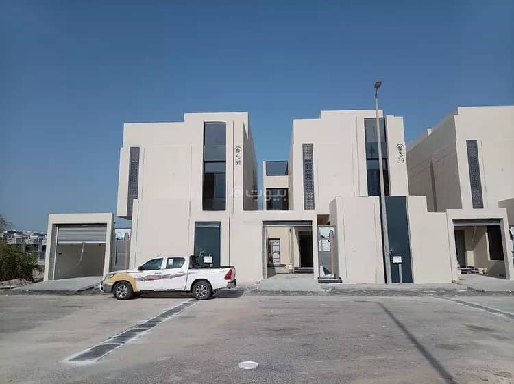 Villa For Sale in Al Sawari, Al Khobar Villa For Sale in Al Sawari, Al Khobar