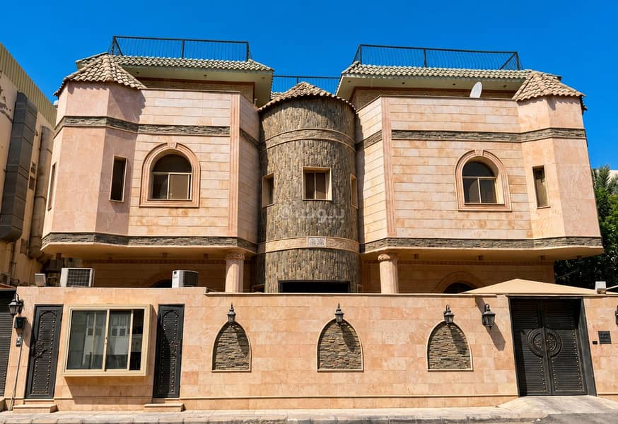 فيلا استثنائية للبيع بالفرش – جدة - حي الروضة فيلا استثنائية للبيع بالفرش – جدة - حي الروضة