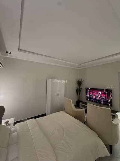 Studio for Rent in East Riyadh, Riyadh - A luxurious studio in front of the metro - a residence for female students and staff