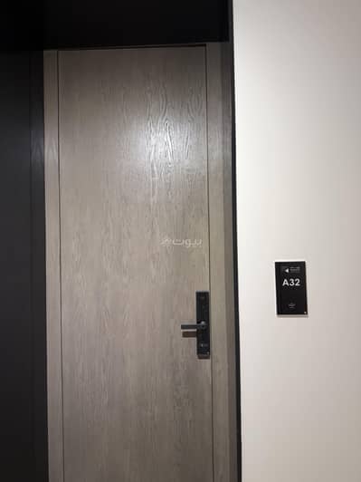 3 Bedroom Flat for Sale in East Riyadh, Riyadh - Apartment for sale on Khadheira Street, Qurtuba District, Riyadh City, Riyadh Province
