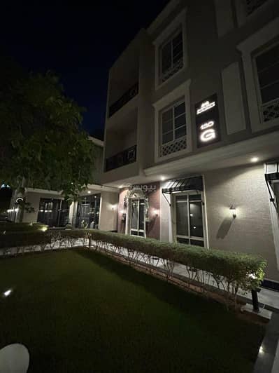 3 Bedroom Apartment for Rent in North Riyadh, Riyadh - Apartment for rent in Al Ura district, Al Majdiyya Residence complex 130. A prime location close to all services.