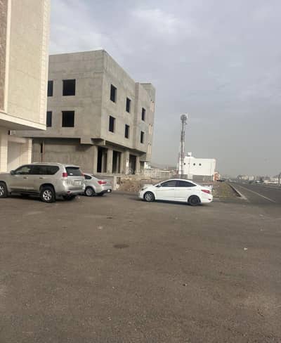 Complex for Rent in Industrial, Madina - A full building on King Khalid Street Industrial