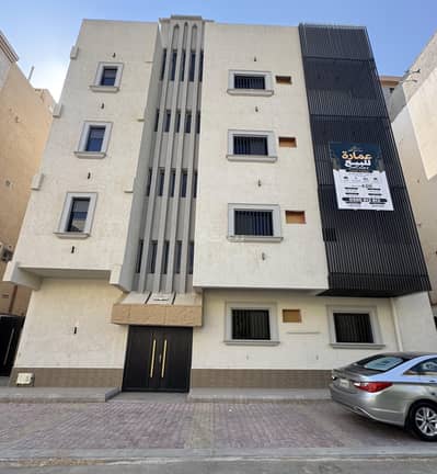Residential Building for Sale in Al Duwaimah, Madina - A building near the Quba Mosque Residential Building for Sale in Al Duwaimah, Madina - A building near the Quba Mosque