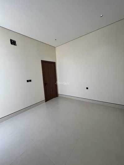 3 Bedroom Floor for Sale in North Riyadh, Riyadh - Apartment for sale at Al-Museef (the resort area) in Riyadh