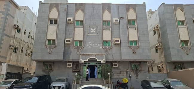 Residential Building for Sale in North Jeddah, Jeddah - Building for sale in Al-Bawadi neighborhood