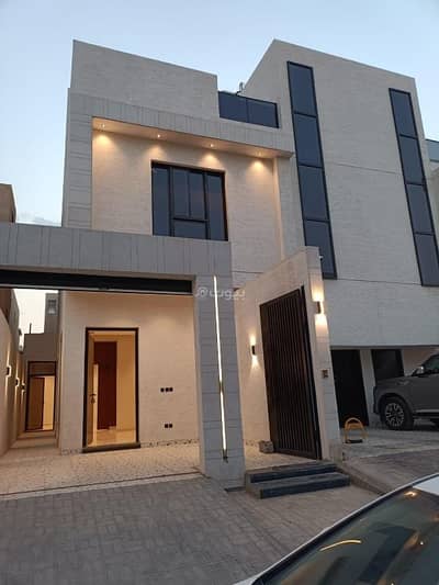 3 Bedroom Floor for Sale in East Riyadh, Riyadh - Luxurious ground floor with modern design in Al-Yarmouk neighborhood