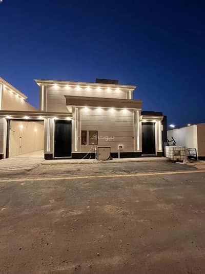 5 Bedroom Villa for Sale in East Riyadh, Riyadh - Villa for sale in Al Nadhim, East Riyadh