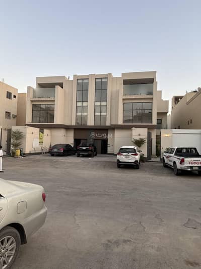 4 Bedroom Floor for Sale in East Riyadh, Riyadh - Luxury residential apartment for sale in Al-Rimal neighborhood