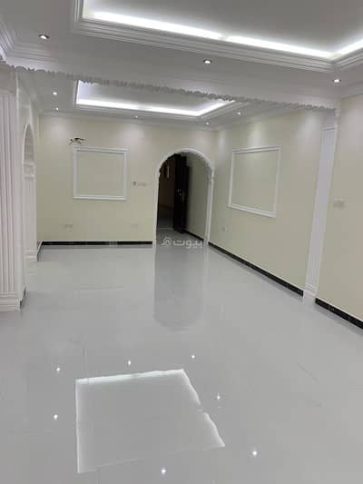 4 Bedroom Flat for Rent in Central Jeddah, Jeddah - 4-bedroom apartment for rent in Al-Hamra, Jeddah