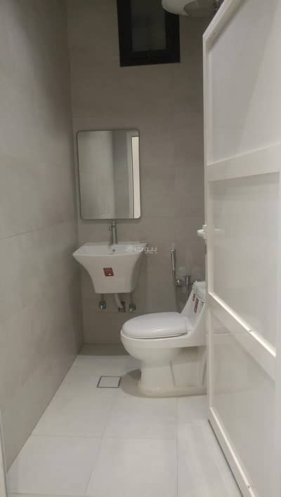 4 Bedroom Villa for Rent in East Riyadh, Riyadh - For rent: a villa with interior stairs in Al-Janadriyah District – listing number 2295 H 4 Bedroom Villa for Rent in East Riyadh, Riyadh - For rent: a villa with interior stairs in Al-Janadriyah District – listing number 2295 H