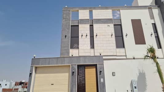 9 Bedroom Villa for Sale in North Jeddah, Jeddah - Villa for sale in Al-Zumurrud, Jeddah