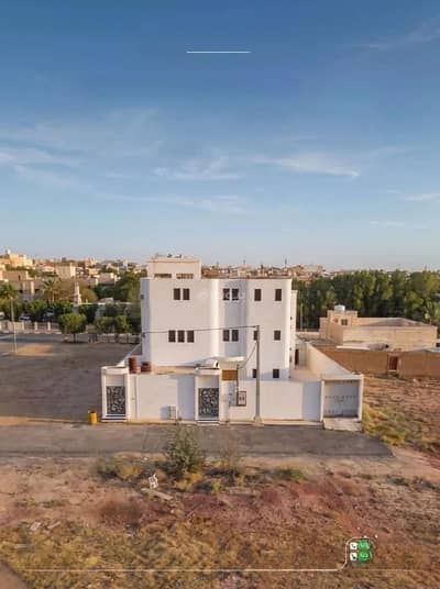 7 Bedroom Villa for Sale in Ad Dirah, Al Bukayriyah - Villa For Sale in Ad Dirah, Al Bukayriyah