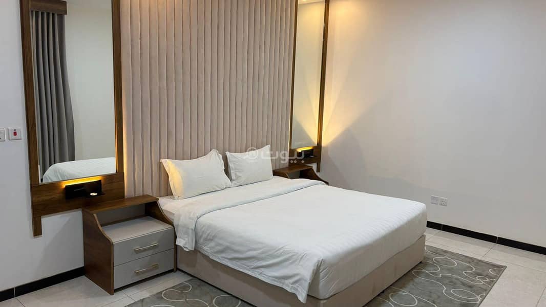 Room lounge kitchen with king size bed Unit # 1 Room lounge kitchen with king size bed Unit # 1