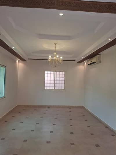 4 Bedroom Floor for Rent in East Riyadh, Riyadh - 4 Bedroom Residential Floor For Rent in Qurtubah, Riyadh 4 Bedroom Floor for Rent in East Riyadh, Riyadh - 4 Bedroom Residential Floor For Rent in Qurtubah, Riyadh