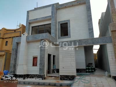 فيلا 300م2 للبيع بحي المونسية، شرق الرياض فيلا 300م2 للبيع بحي المونسية، شرق الرياض
