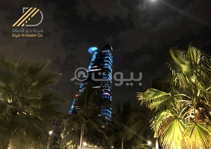 مكاتب فاخرة بإطلالات بحرية في برج المركز الرئيسي للأعمال للبيع في حي الشاطئ - الكورنيش مكاتب فاخرة بإطلالات بحرية في برج المركز الرئيسي للأعمال للبيع في حي الشاطئ - الكورنيش