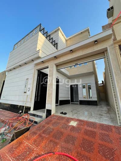 5 Bedroom Villa for Sale in Riyadh, Riyadh Region - An internal staircase villa in Al Qadisiyah, east of Riyadh 5 Bedroom Villa for Sale in Riyadh, Riyadh Region - An internal staircase villa in Al Qadisiyah, east of Riyadh