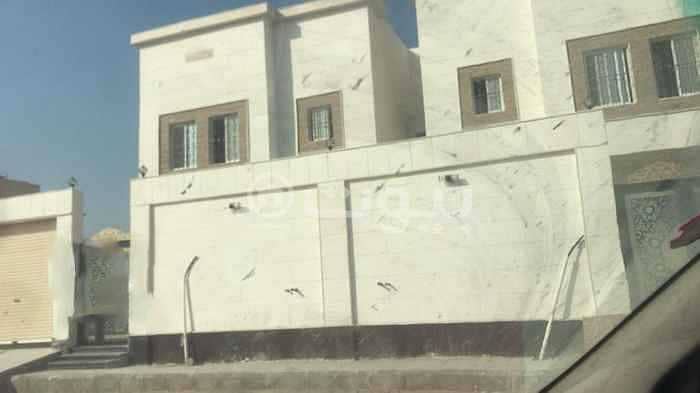 Villa For Sale in King Fahd Suburb, Dammam