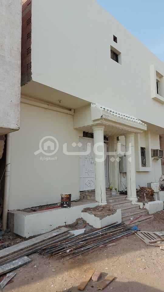 عمارة سكنية للبيع بالربوة، شمال جدة | 120م2