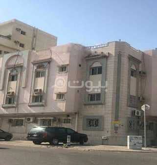 عمارة سكنية للبيع في مشرفة، شمال جدة | 3 أدوار و ملحق