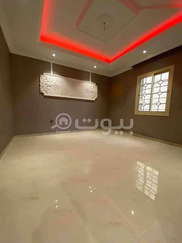 شقة للإيجار على شارع عمر بن ورقة بحي النزهة، شمال جدة