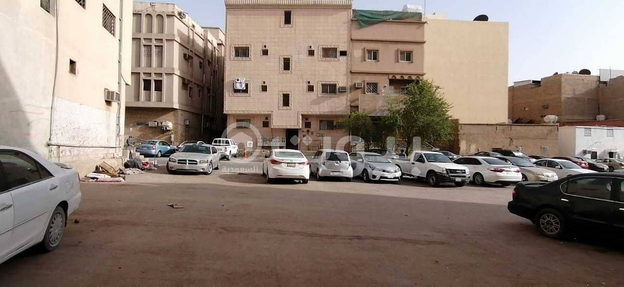 شقتين عزاب للايجار بحي الوزارات، وسط الرياض