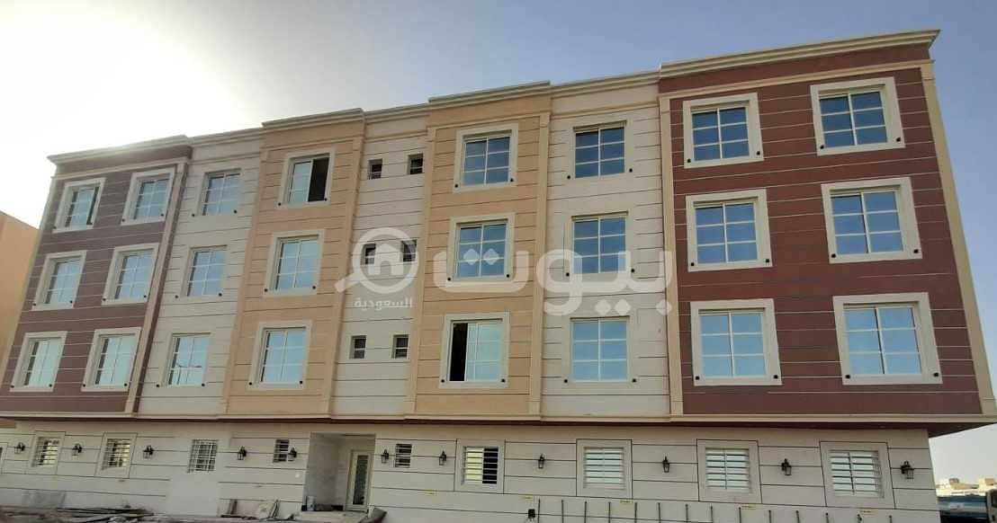 شقة مع حوش للبيع في لبن، غرب الرياض