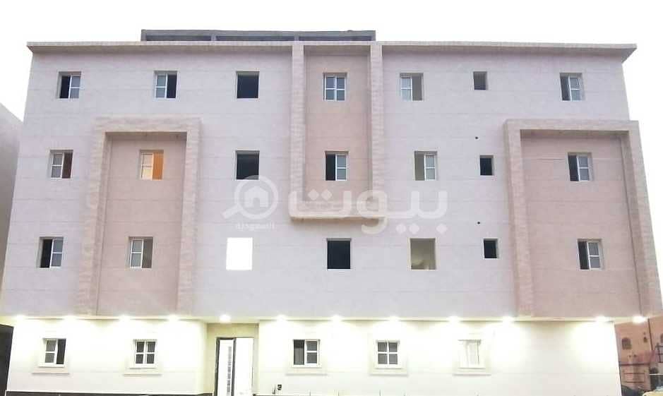 شقة أرضية مع مدخل خاص للبيع في ظهرة لبن، غرب الرياض