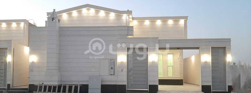 دور 5 غرف نوم للبيع في الرياض، منطقة الرياض - دور فاخر للبيع في المهدية، غرب الرياض